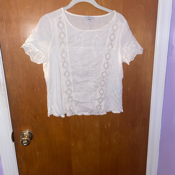 American Eagle Outfitters Lace Embroidered Top 🤍 - Picture 3 of 12